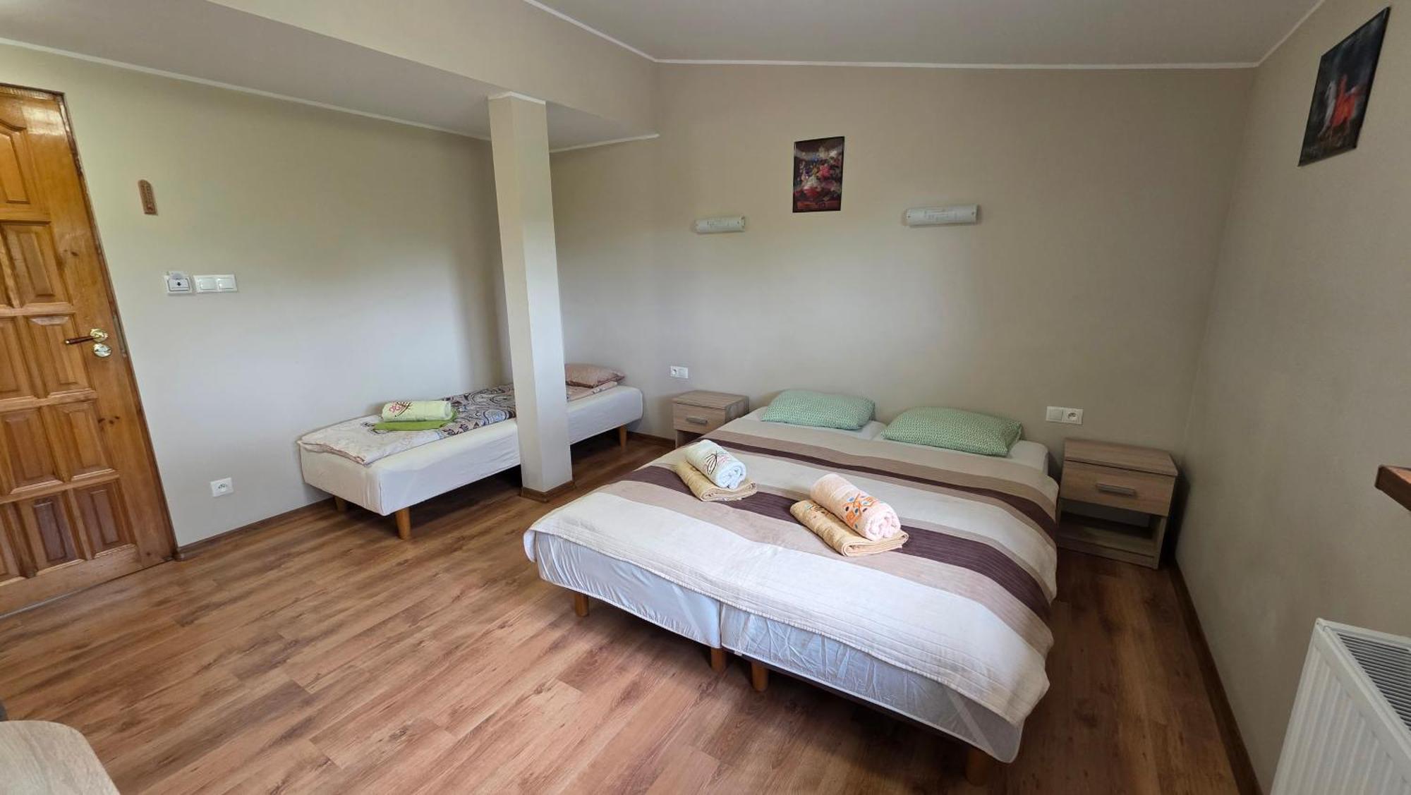 Nad Zalewem 500-163-489 Hotel Zegrze Poludniowe Kültér fotó